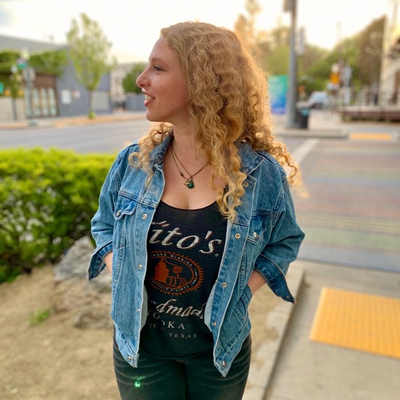 Meet the Posher, Allie - Picture 9 of 10